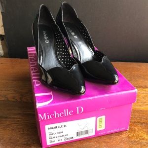 Michelle D black patent leather heels